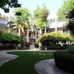 Bari Suite At Royal Park